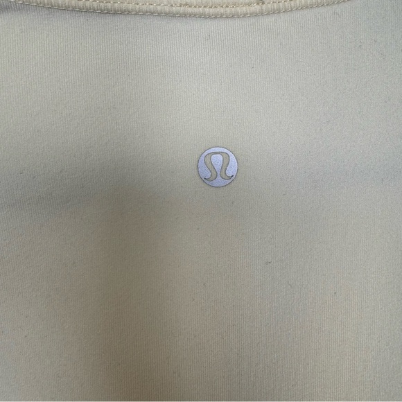 Lululemon Origami Stride Jacket Polar Cream Size 12 Activewear Workout Yoga - Picture 9 of 12